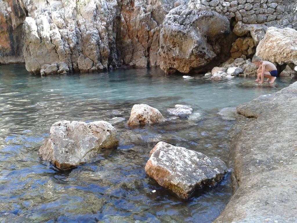 Palazzo Bitonti Bed & Breakfast Gagliano del Capo Exterior photo